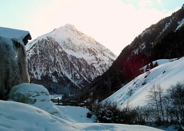 Luenerhof * نيوستيف ام ستوبيتا